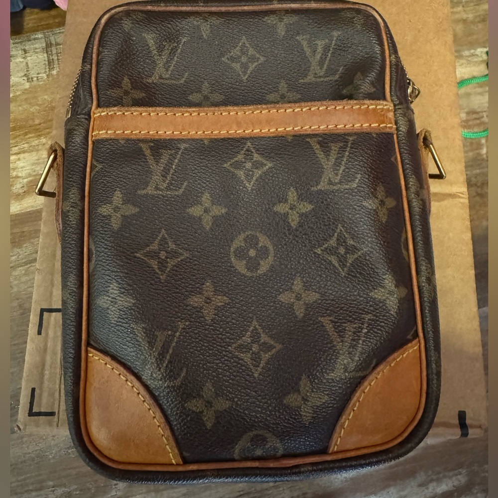 Louis Vuitton Crossbody Bag